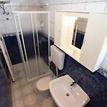 Juri Apartmán