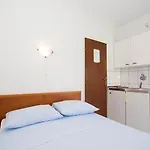 Juri * Sućuraj