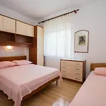 Apartment Juri *