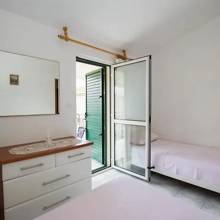 Lägenhet Juri Sućuraj